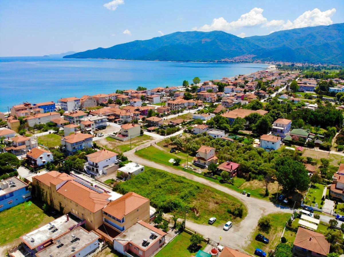 Atlantis Apartments Vrasná Eksteriør billede